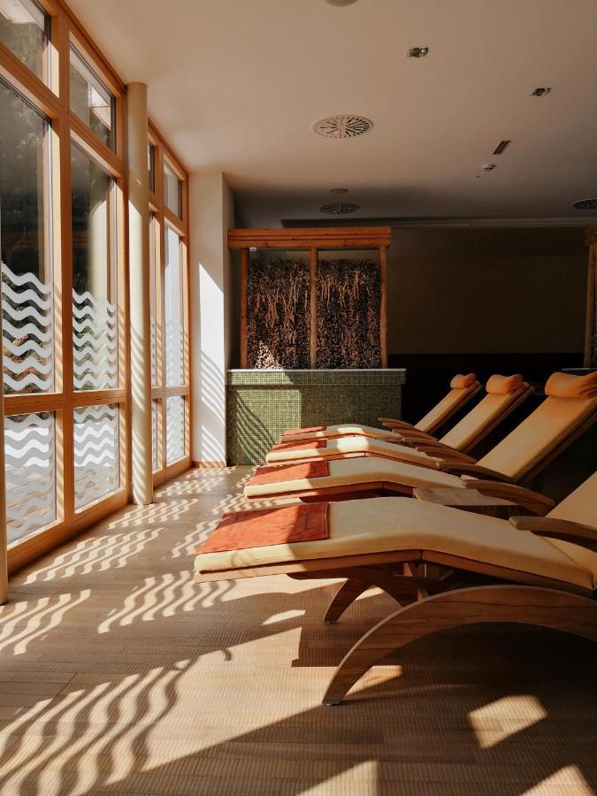 Spa Hotel Zedern Klang Hopfgarten in Defereggen Extérieur photo