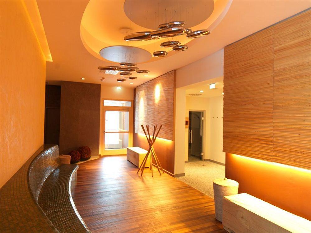 Spa Hotel Zedern Klang Hopfgarten in Defereggen Extérieur photo